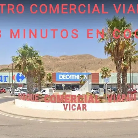 Gran Vivienda Unifamiliar Centrica Y Cercana Al Mar בית נופש